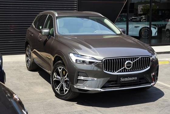 VOLVO XC60 2.0 T8 RECHARGE INSCRIPTION AWD GEARTRONIC